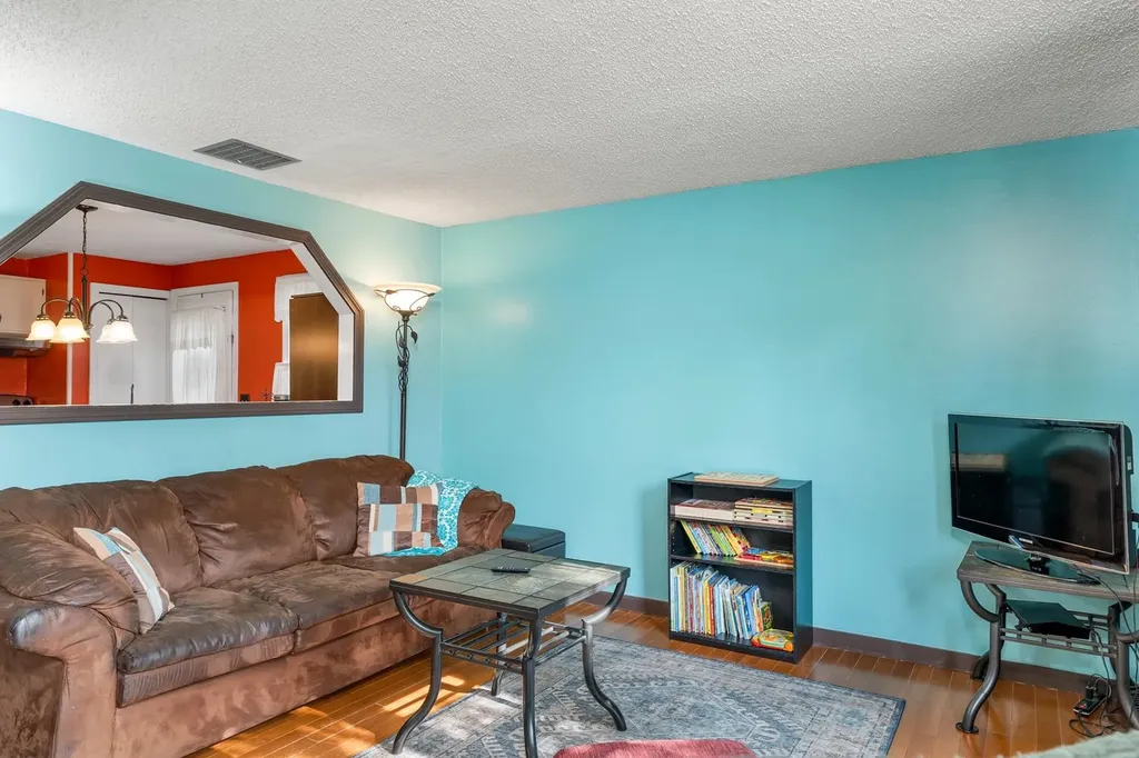 13 Lawndale Avenue Franklin NH 03235