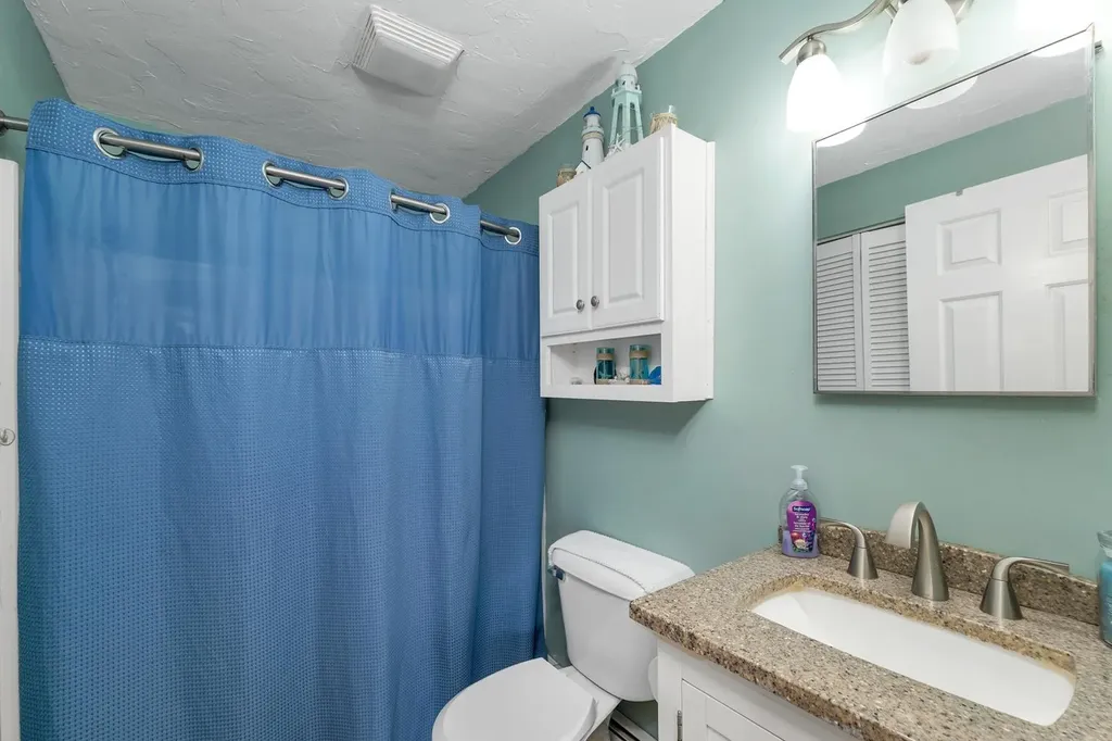 13 Lawndale Avenue Franklin NH 03235