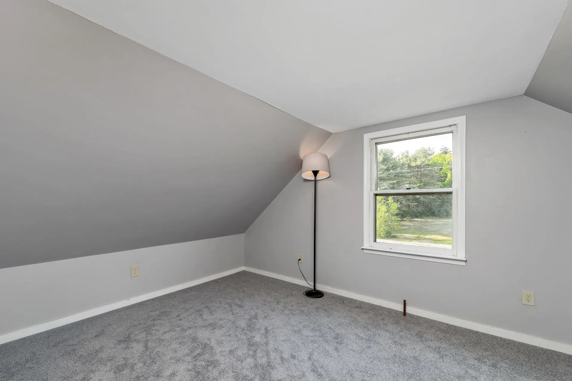 13 Lawndale Avenue Franklin NH 03235