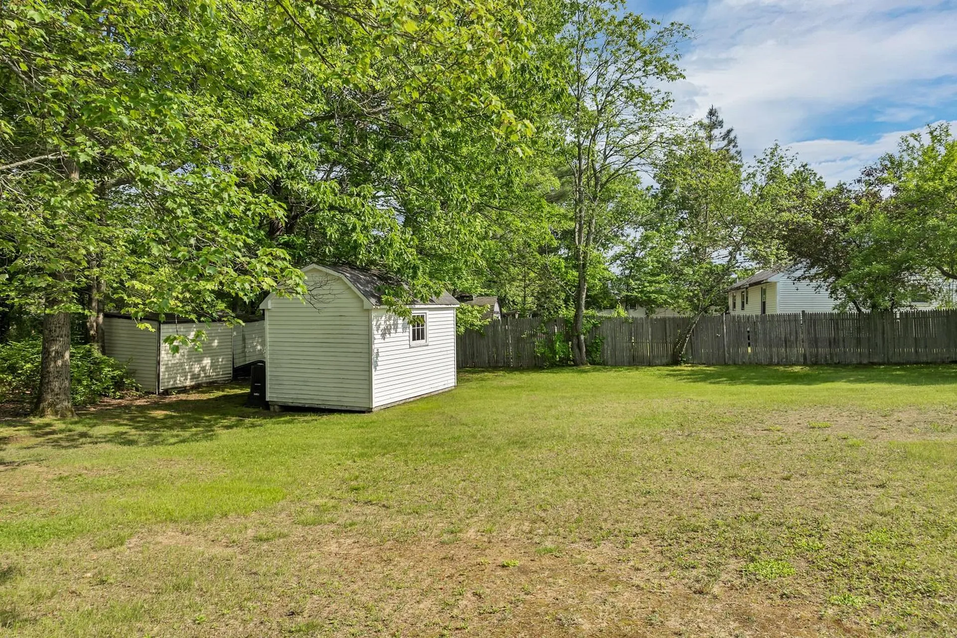 13 Lawndale Avenue Franklin NH 03235
