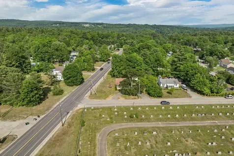 13 Lawndale Avenue Franklin NH 03235