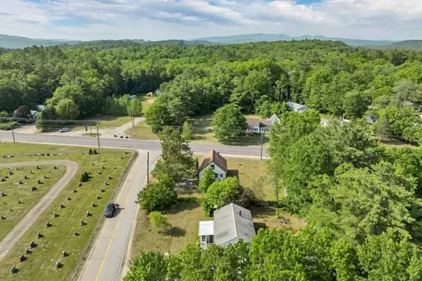 13 Lawndale Avenue Franklin NH 03235
