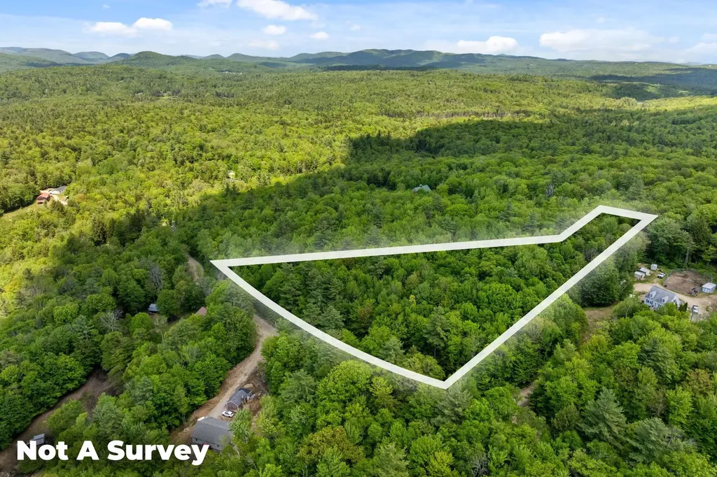 Rocky Ledge Road Windsor NH 03244