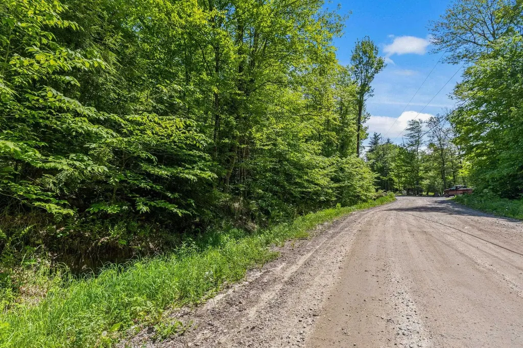 Rocky Ledge Road Windsor NH 03244