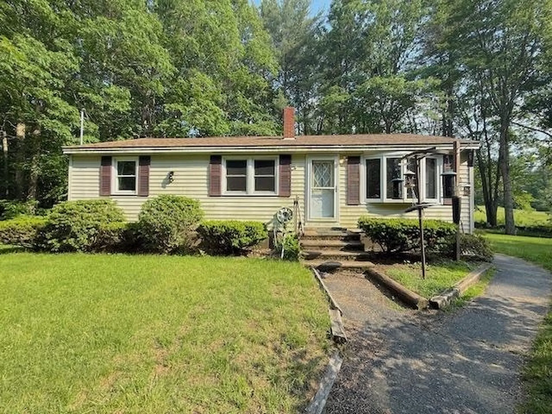 19 Darby Lane Rochester NH 03867