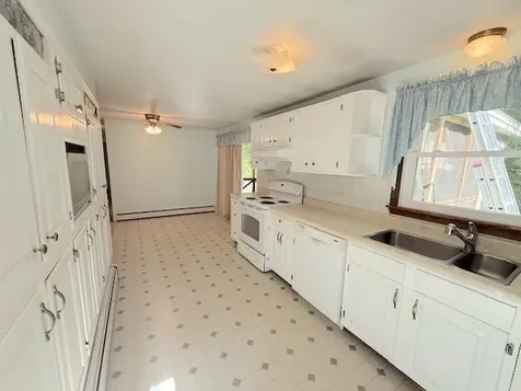 19 Darby Lane Rochester NH 03867