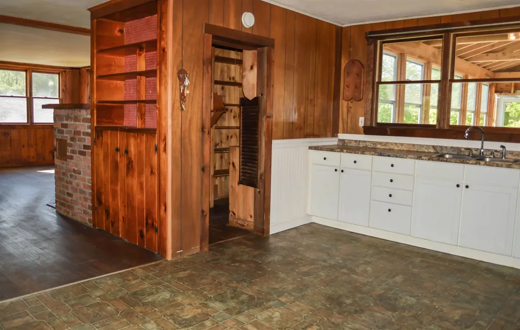 170 Brown Road Harrisville NH 03450