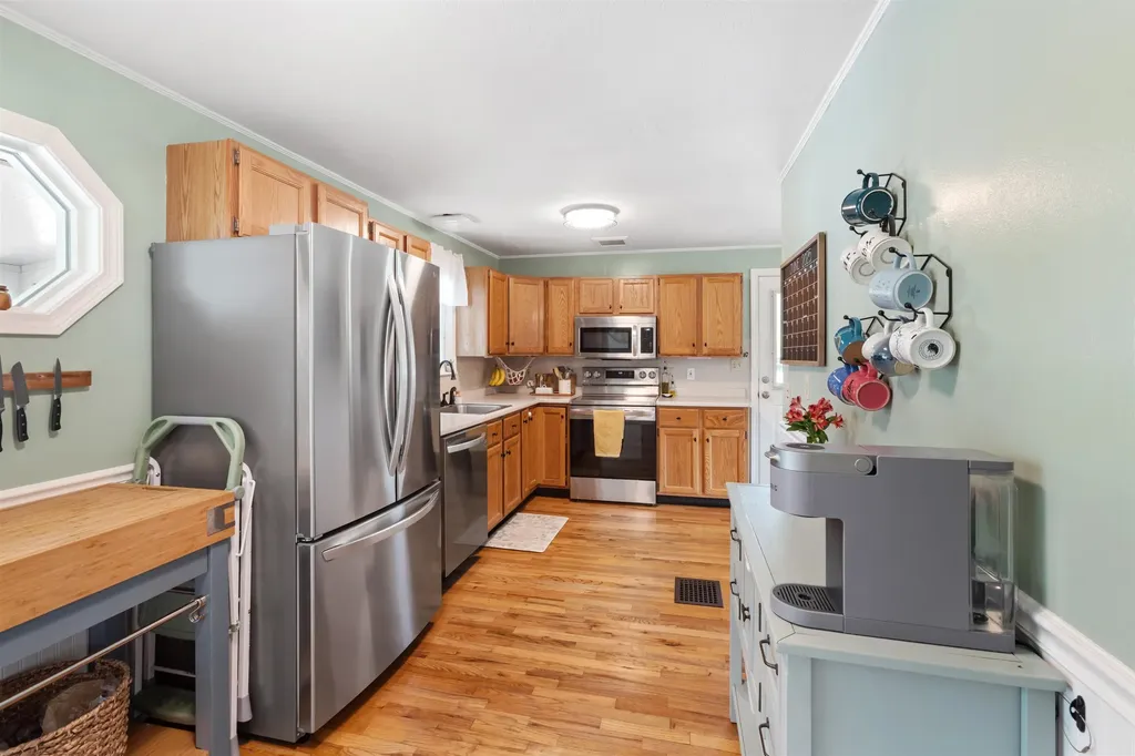 45 Cohas Avenue Manchester NH 03109