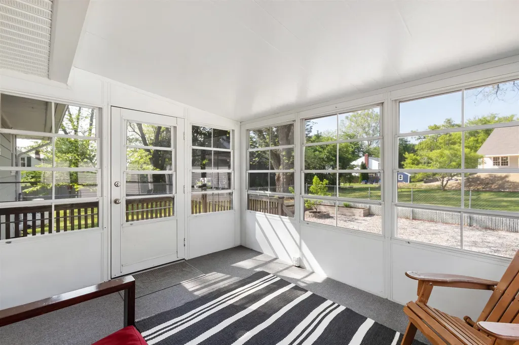 45 Cohas Avenue Manchester NH 03109