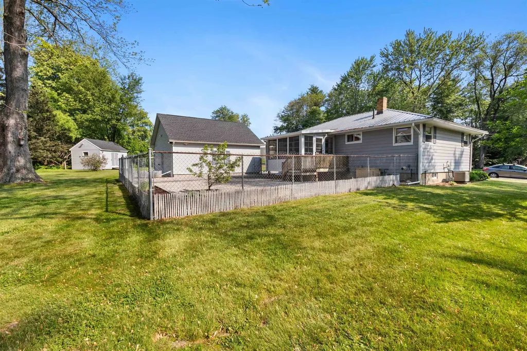 45 Cohas Avenue Manchester NH 03109