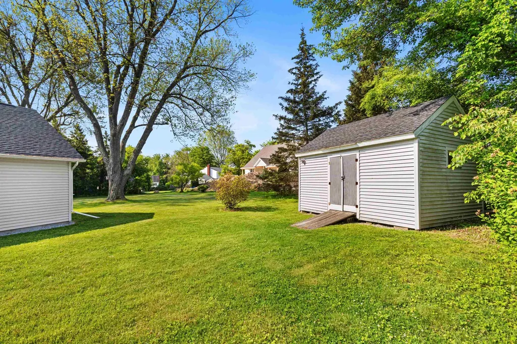 45 Cohas Avenue Manchester NH 03109