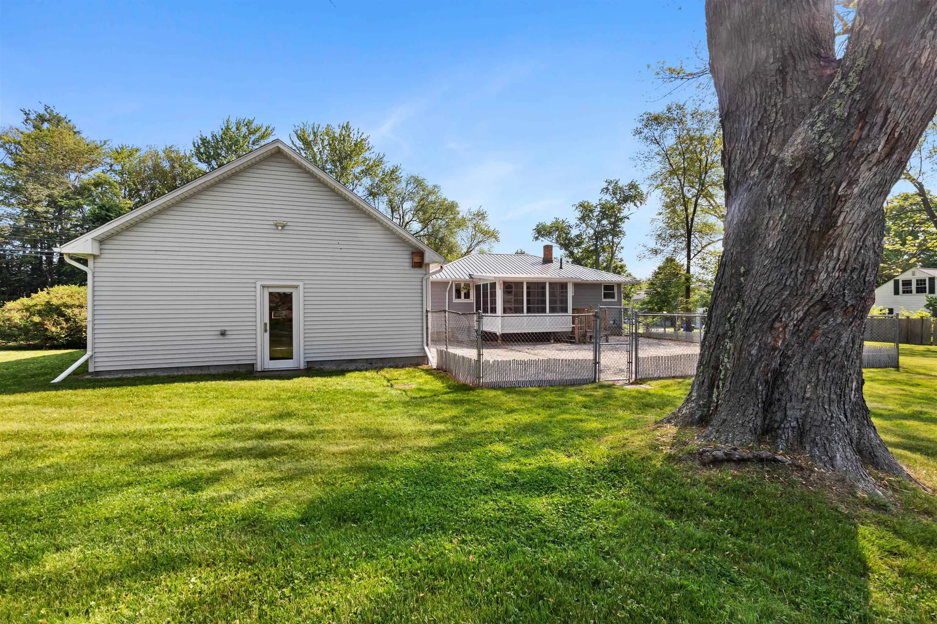 45 Cohas Avenue Manchester NH 03109