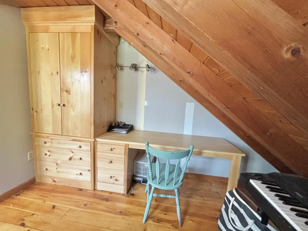 6 Alfano Drive Enfield NH 03748