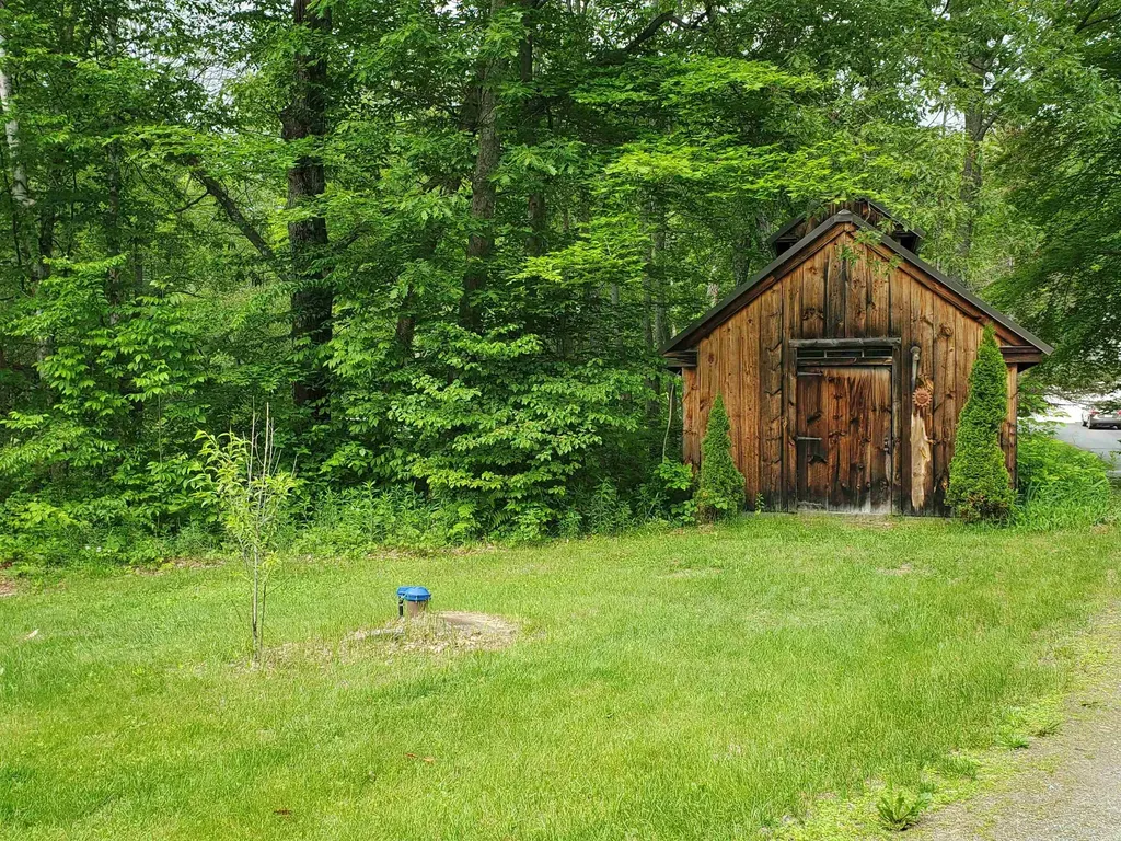 6 Alfano Drive Enfield NH 03748