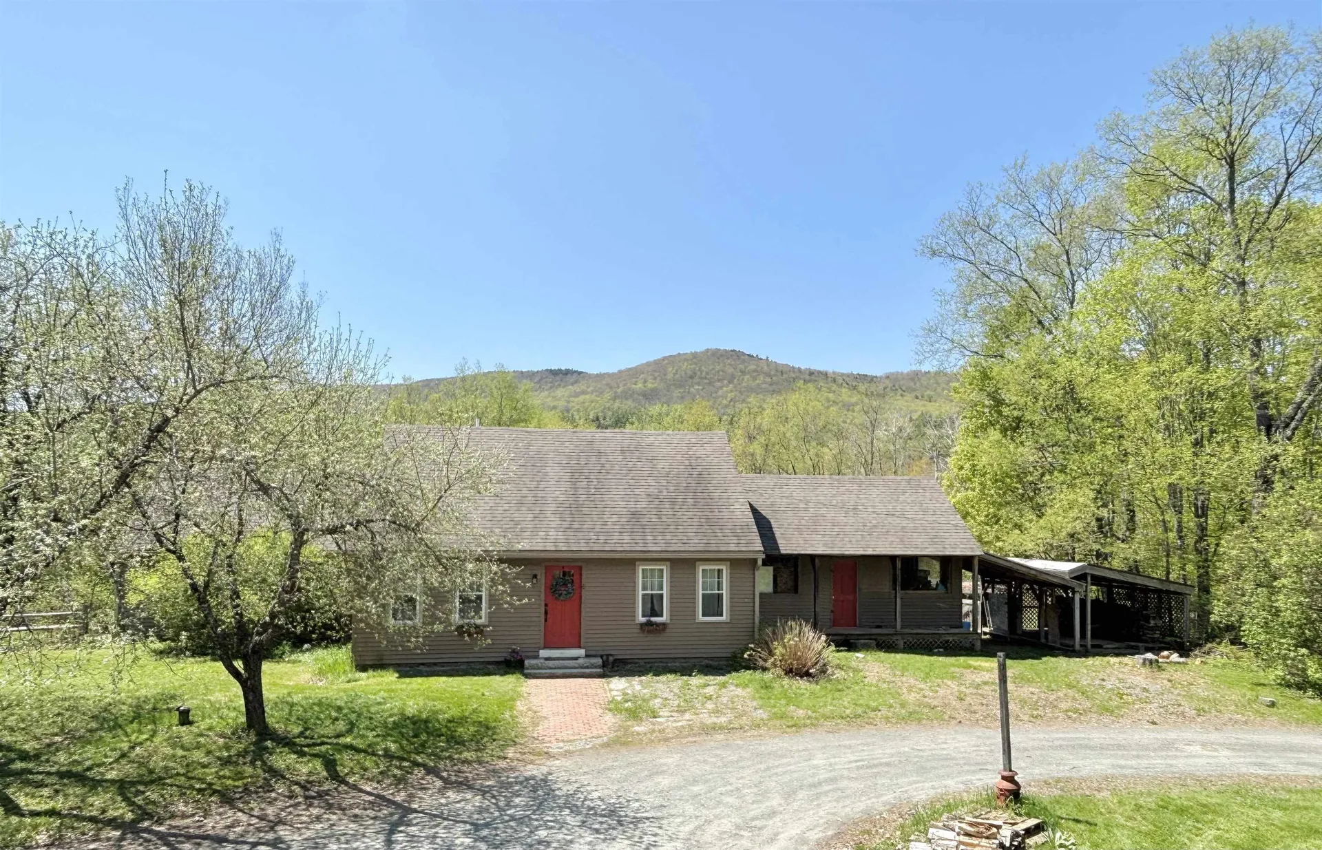 6 Alfano Drive Enfield NH 03748