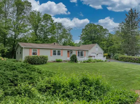 9 Smith Avenue Plymouth NH 03264