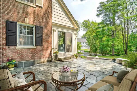 84 South Main Street Hanover NH 03755