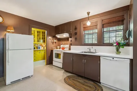 84 South Main Street Hanover NH 03755