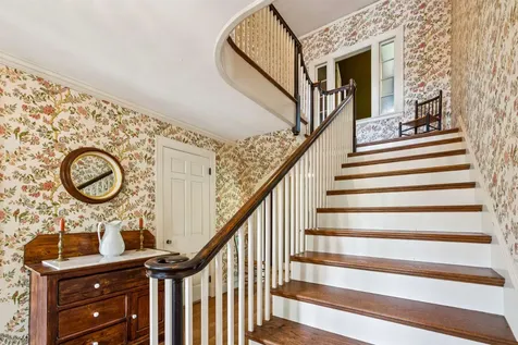 84 South Main Street Hanover NH 03755