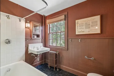 84 South Main Street Hanover NH 03755