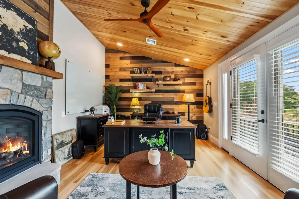 32 Burnham Road Windham NH 03087