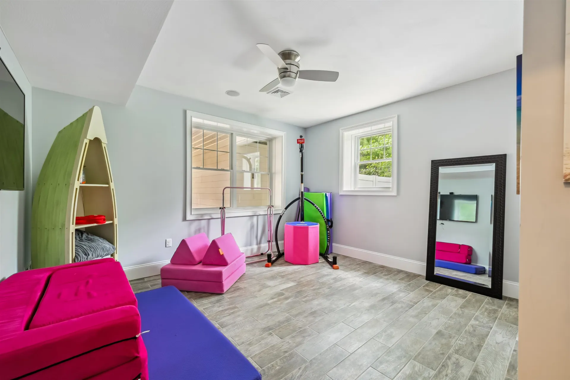 32 Burnham Road Windham NH 03087