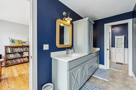32 Burnham Road Windham NH 03087