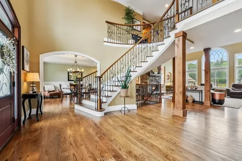 32 Burnham Road Windham NH 03087