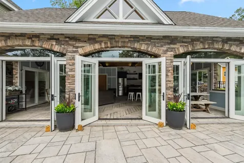 32 Burnham Road Windham NH 03087