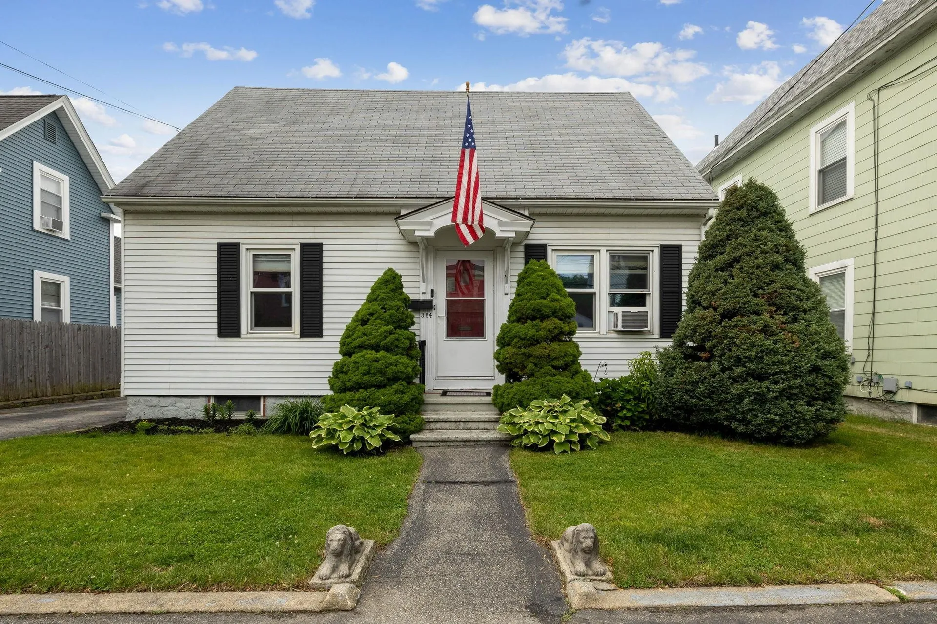 384 Bartlett Street Manchester NH 03102