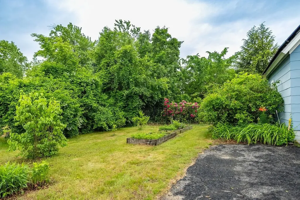 8 Donovan Street Concord NH 03301