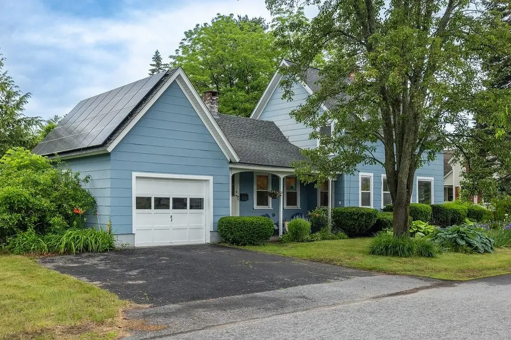 8 Donovan Street Concord NH 03301