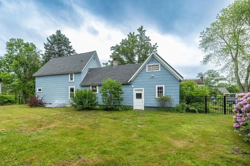 8 Donovan Street Concord NH 03301