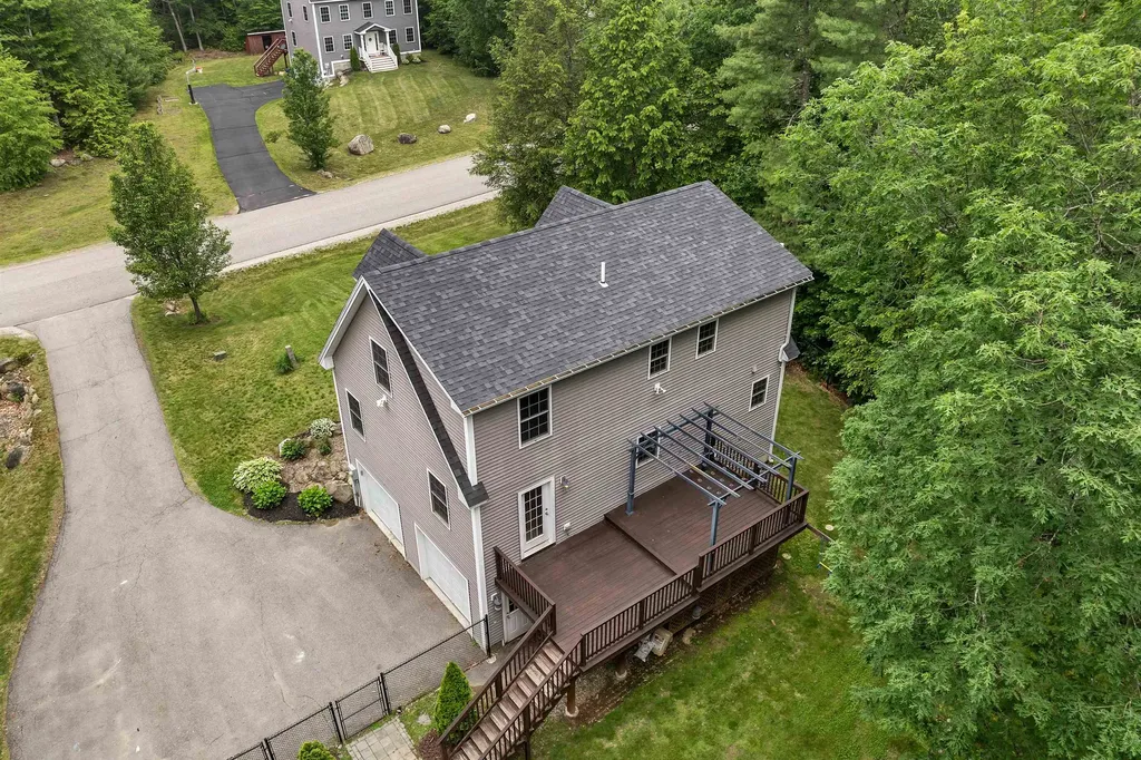 133 Spaulding Road Fremont NH 03044