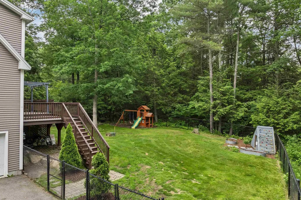 133 Spaulding Road Fremont NH 03044