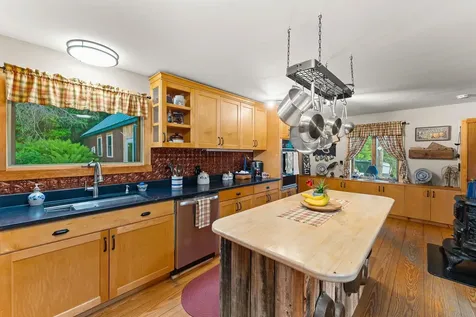 867 East Bethel Road Randolph VT 05061