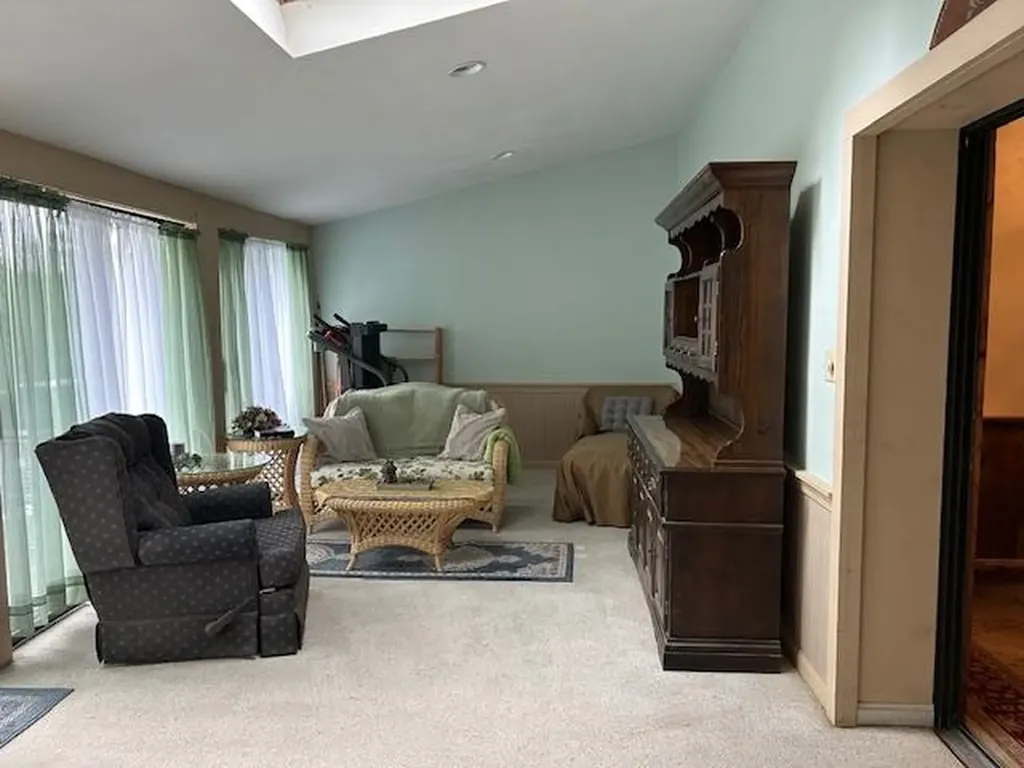 422 Dudley Road Alton NH 03809