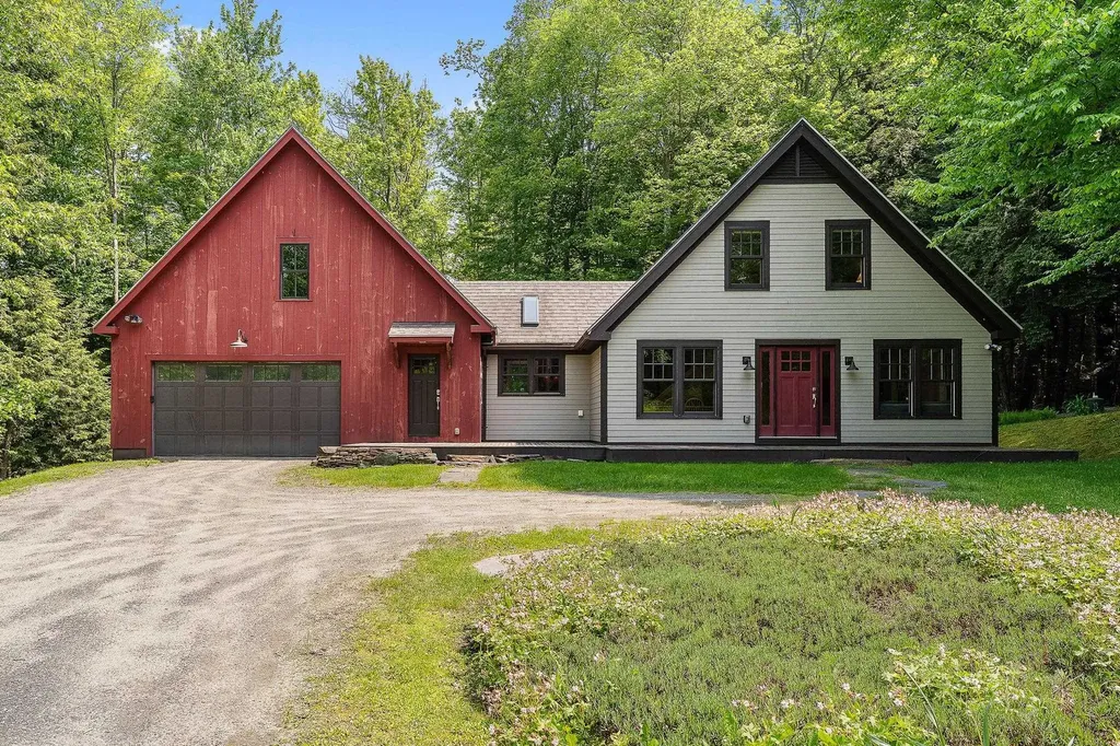447 Village Woods Road Waitsfield VT 05673