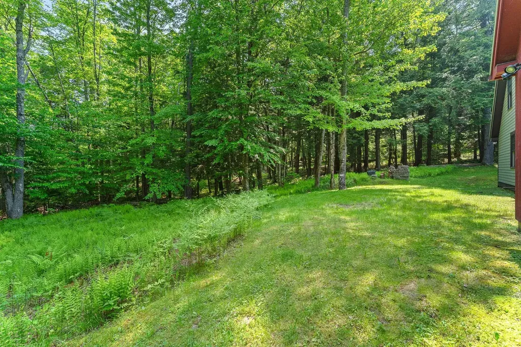 447 Village Woods Road Waitsfield VT 05673