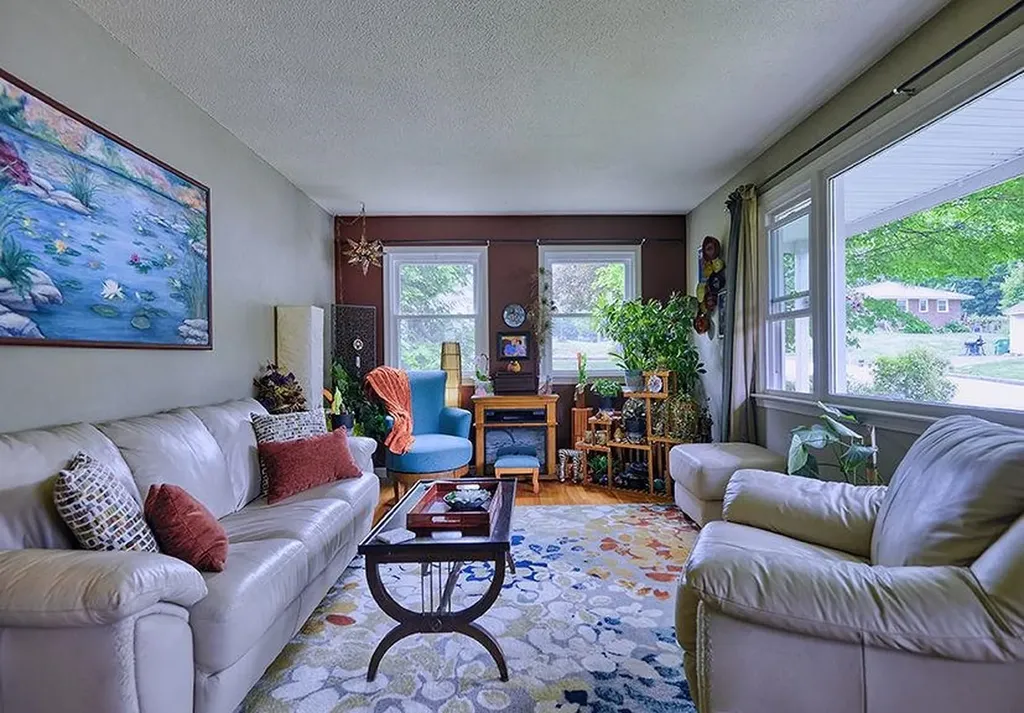 24 Woodridge Road Keene NH 03431