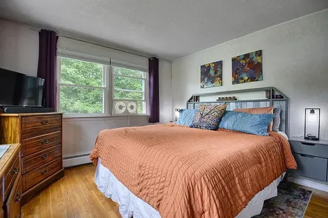 24 Woodridge Road Keene NH 03431
