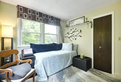 24 Woodridge Road Keene NH 03431