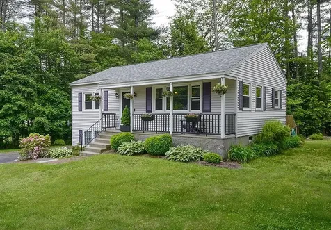 24 Woodridge Road Keene NH 03431