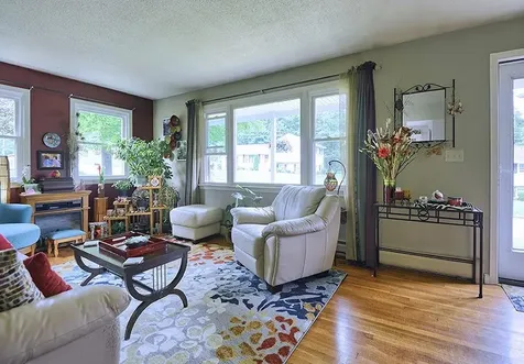 24 Woodridge Road Keene NH 03431