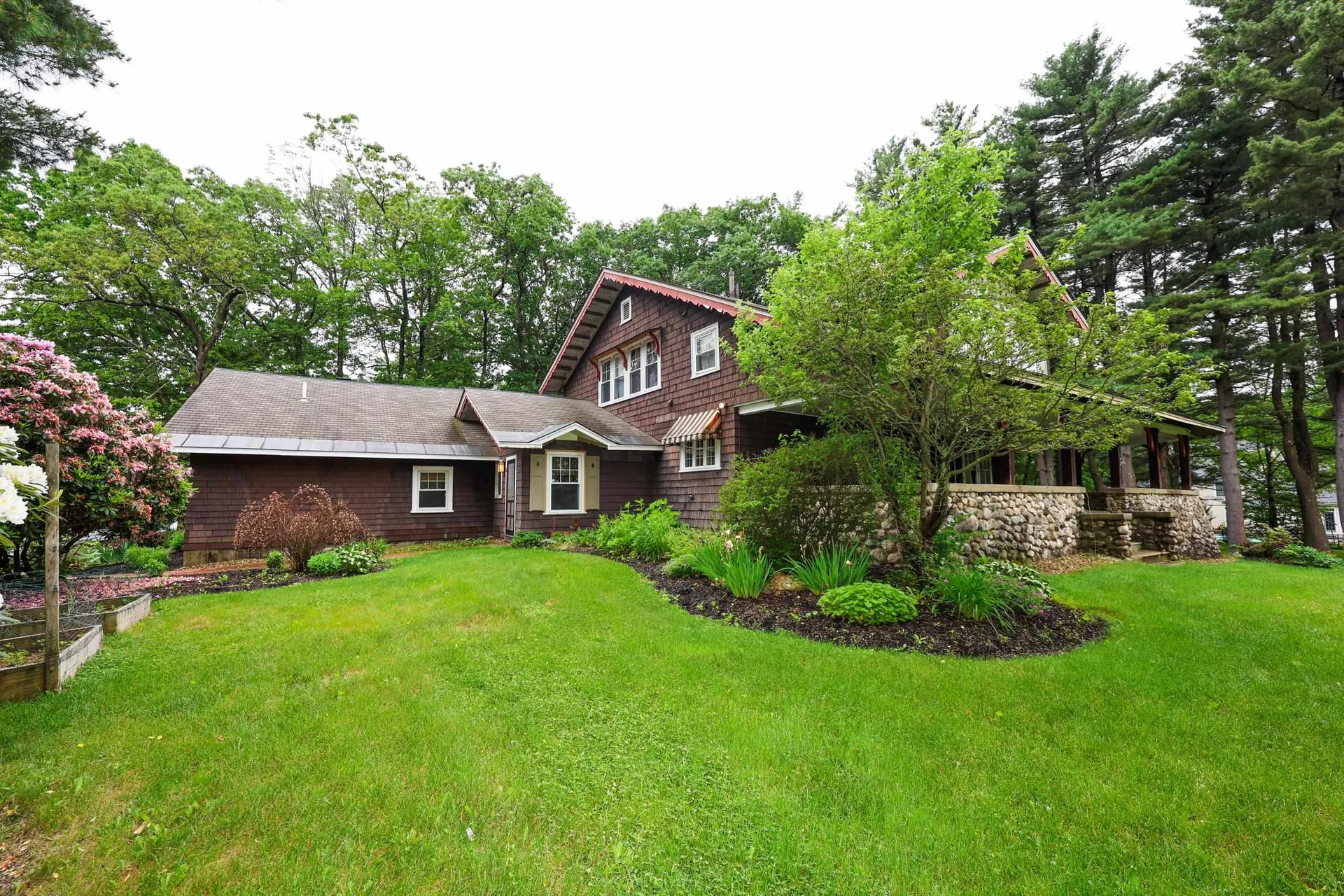 1366 Beech Street Manchester NH 03104