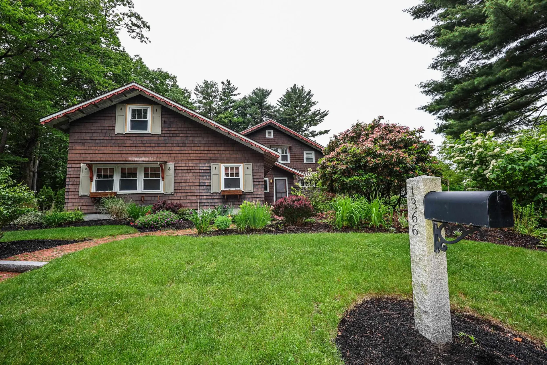 1366 Beech Street Manchester NH 03104