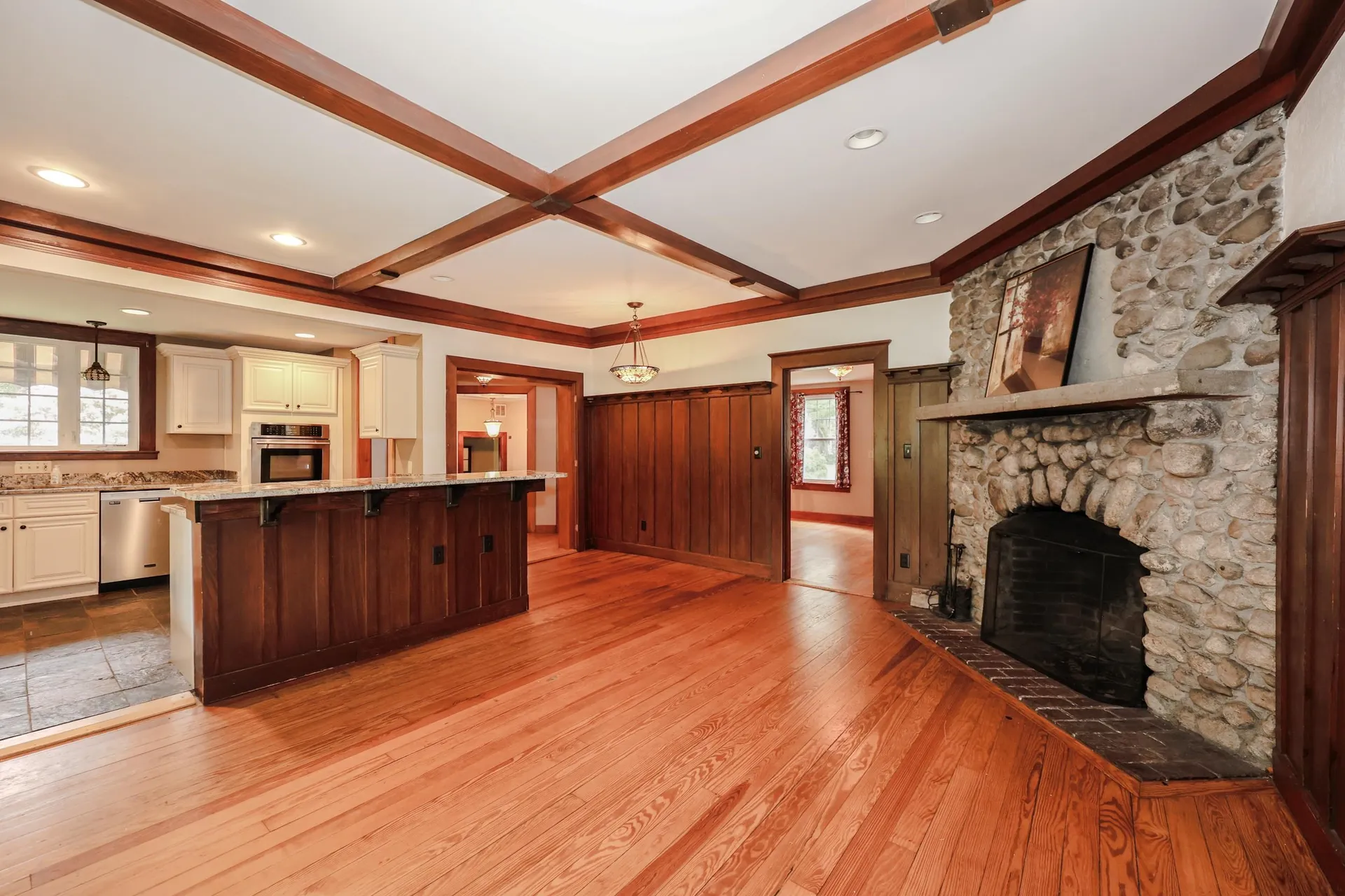 1366 Beech Street Manchester NH 03104