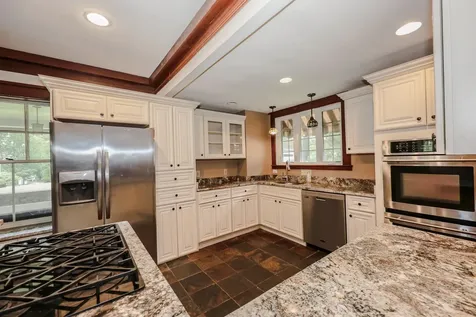 1366 Beech Street Manchester NH 03104