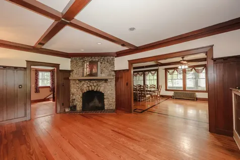 1366 Beech Street Manchester NH 03104