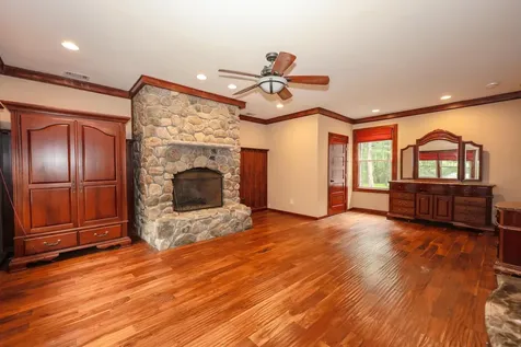 1366 Beech Street Manchester NH 03104